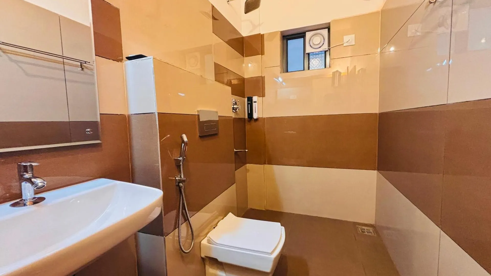 Hunters Hideout Resort Wayanad