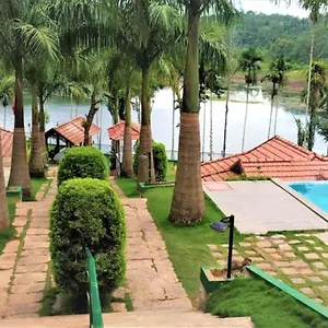 The Wave Lakeview & Resort